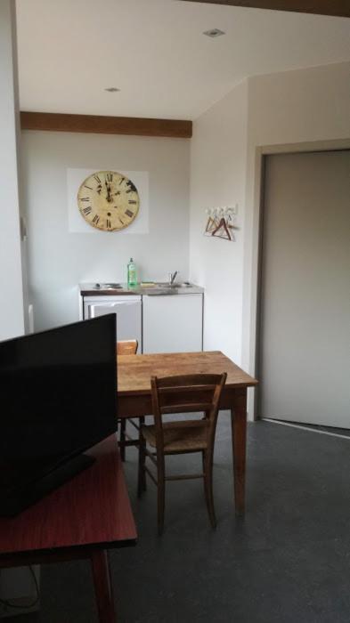 Le Jardin De La Reyssouze Bed & Breakfast Gorrevod Екстериор снимка