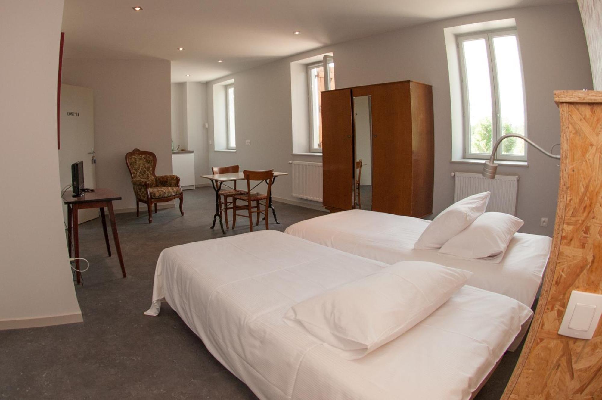 Le Jardin De La Reyssouze Bed & Breakfast Gorrevod Екстериор снимка
